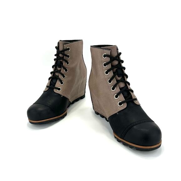 Sorel PDX Black/Tan Wedge Bootie Size 10 Leather/Canvas Waterproof Lace-Up New - Picture 4 of 15